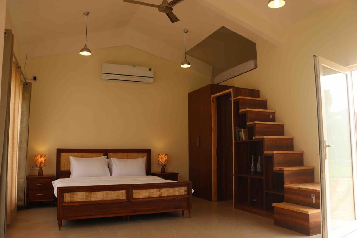 The Bageecha Bed & Breakfast Vrindavan Bagian luar foto